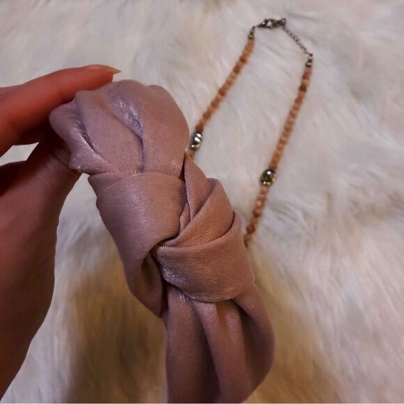 ᴘɪɴᴋ ᴄᴏɪɴ ɴᴇᴄᴋʟᴀᴄᴇ ᴀɴᴅ ʜᴇᴀᴅʙᴀɴᴅ ꜱᴇᴛ - Picture 12 of 15